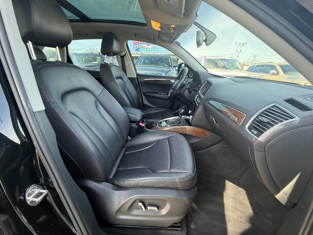 Used 2017 Audi Q5 2.0T Premium Plus image 24