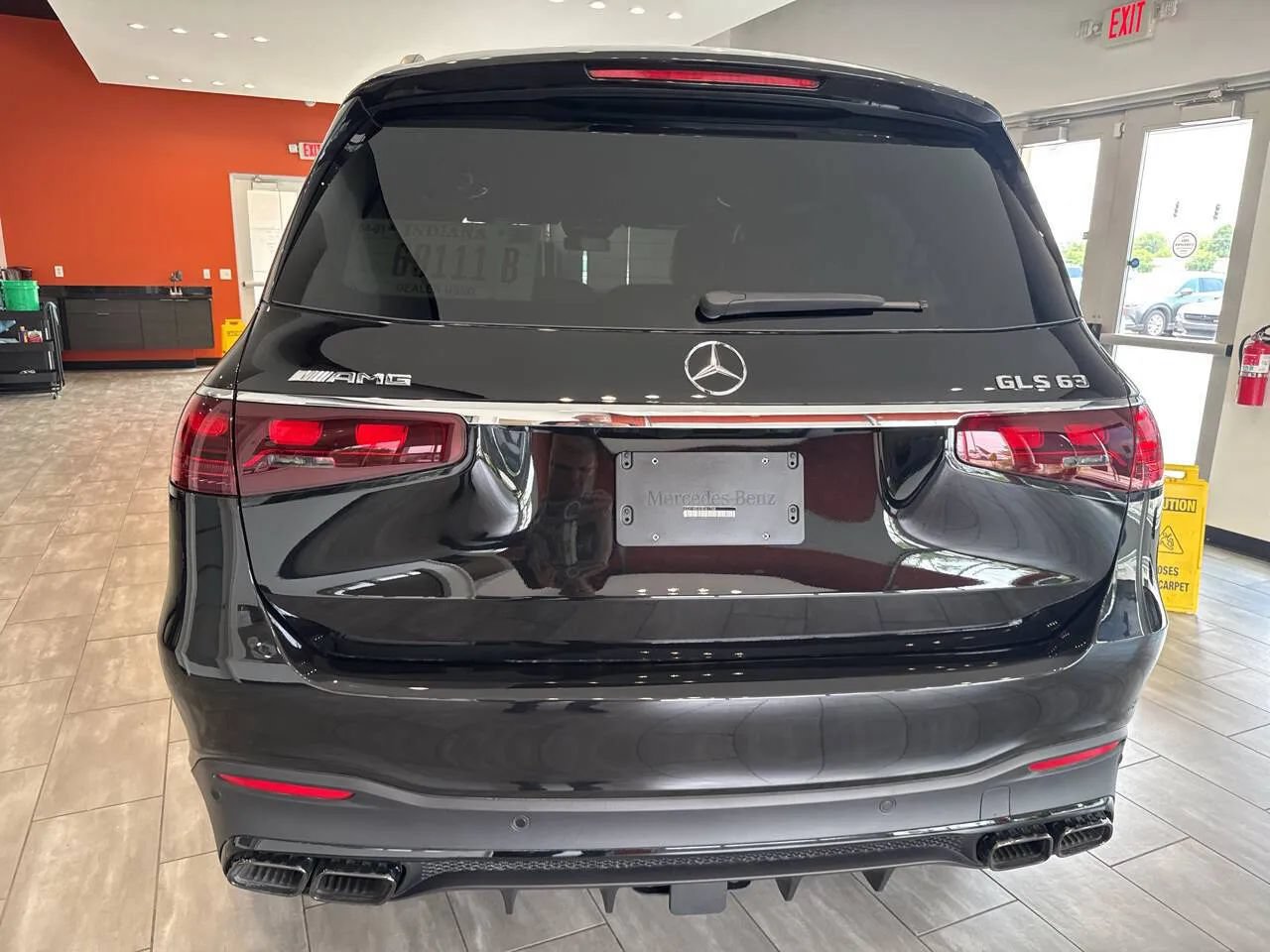 Used 2025 Mercedes-Benz GLS 63 AMG 4MATIC w/ Warmth & Comfort Package image 21