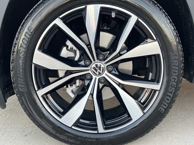 New 2026 Volkswagen Atlas SEL Premium R-Line image 6