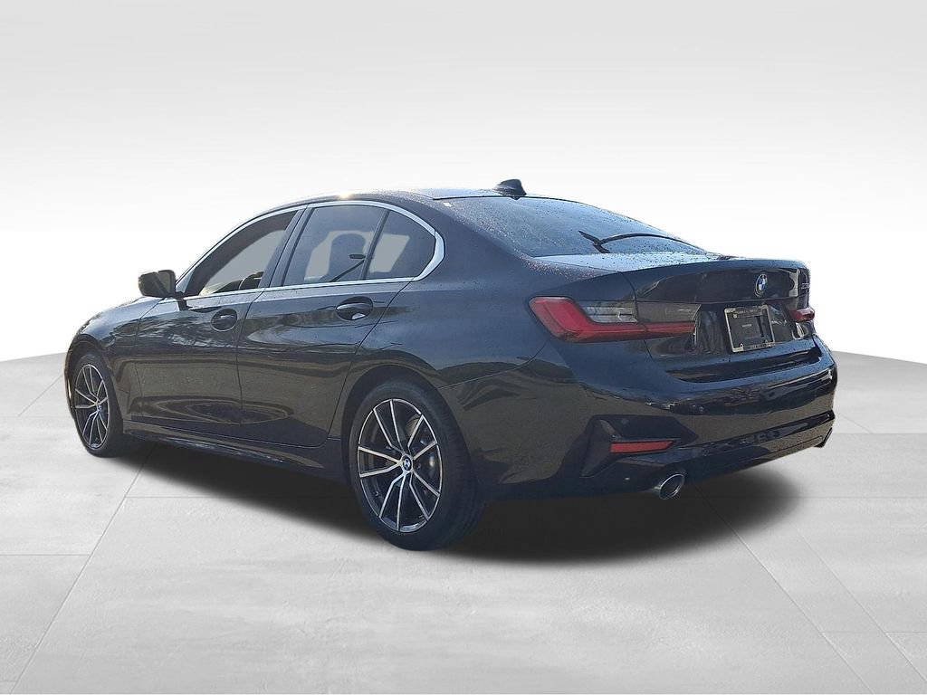 Used 2021 BMW 330i Sedan RWD image 4