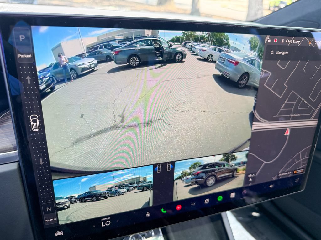 Used 2024 Tesla Model X AWD/4WD image 19
