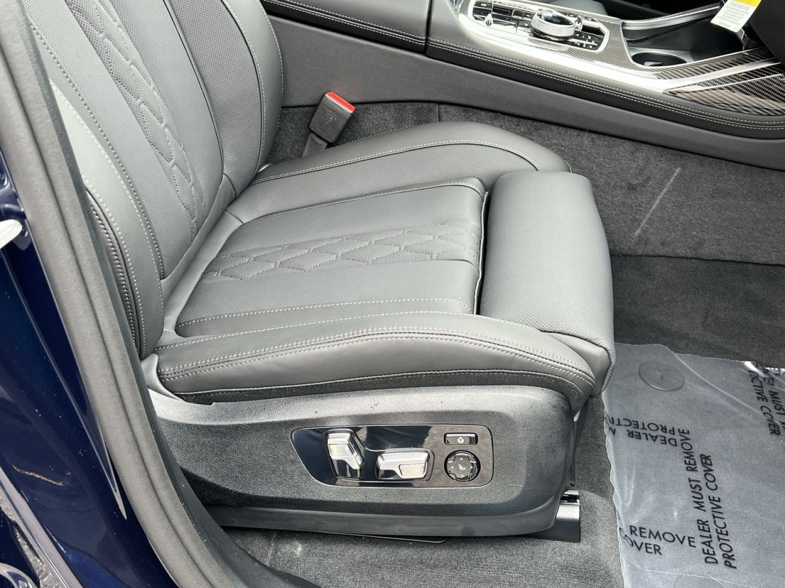 New 2027 BMW X7 M60i AWD/4WD image 27