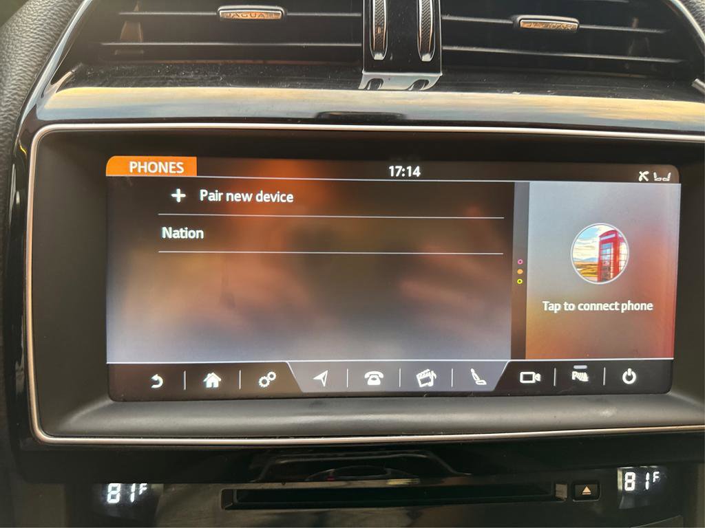 Used 2017 Jaguar F-PACE Prestige AWD/4WD image 33
