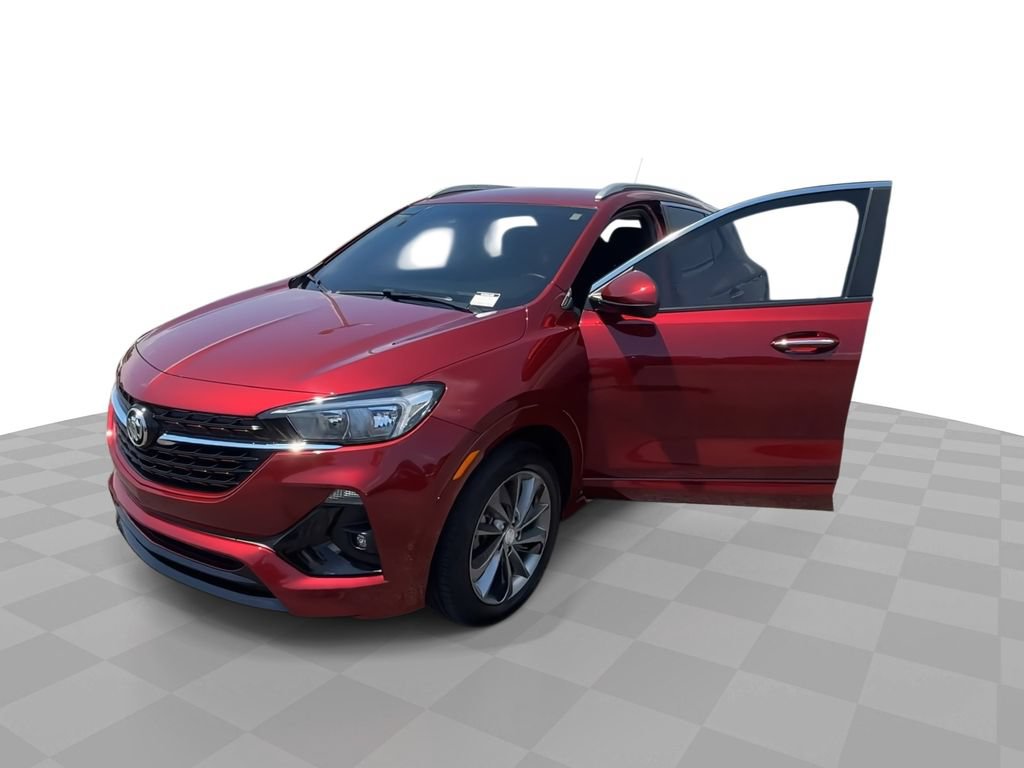 Certified 2022 Buick Encore GX Select w/ Sport Touring Package FWD image 4