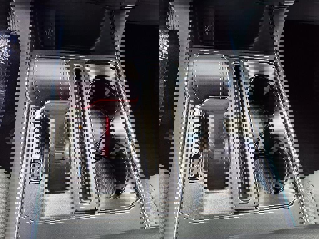 New 2025 Ford F150 Lightning Flash image 14