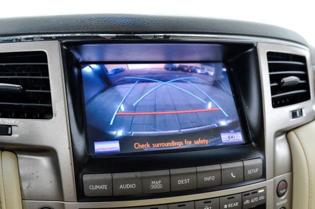 Used 2014 Lexus LX 570 4WD image 22