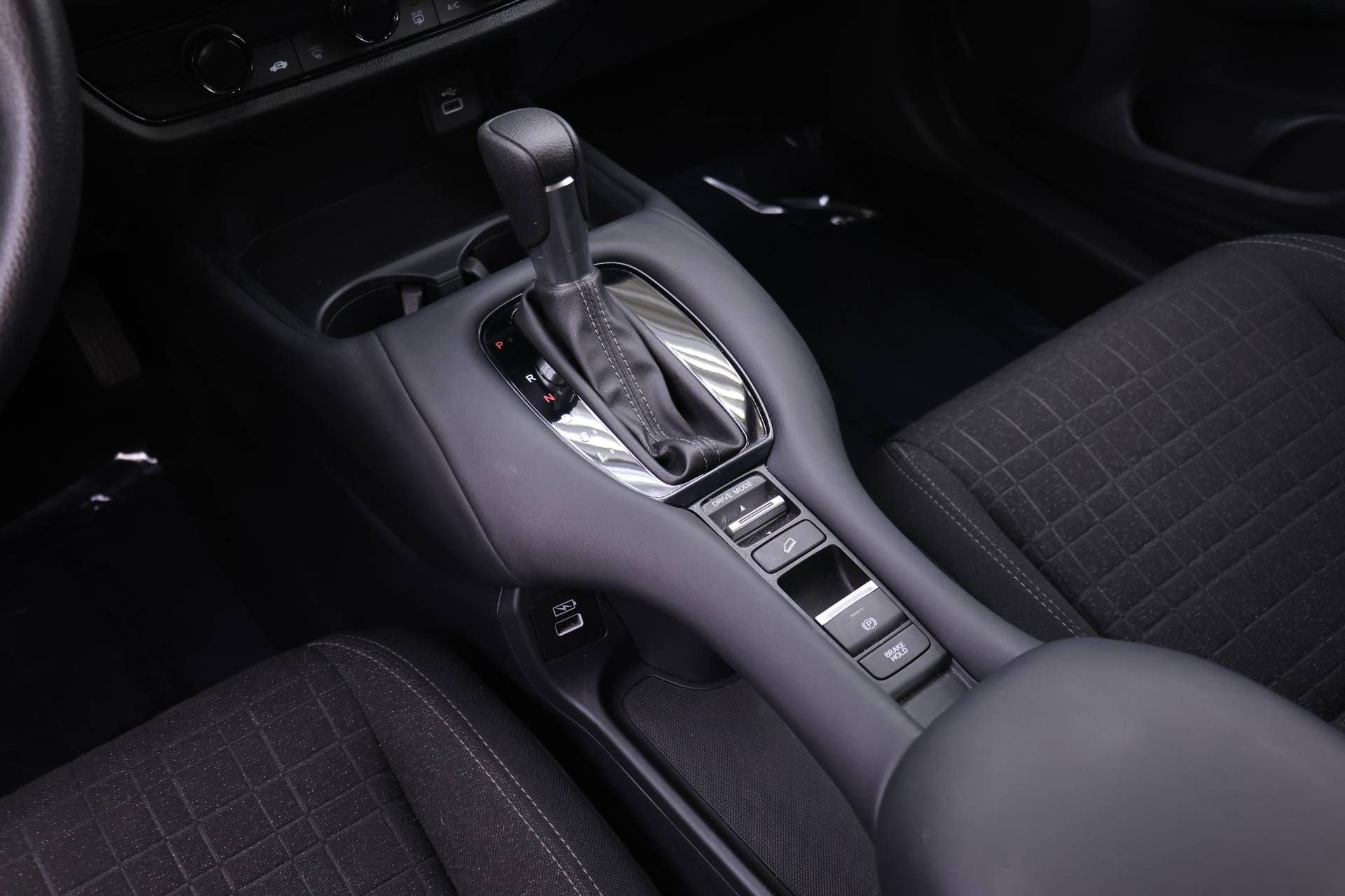 Certified 2023 Honda HR-V LX image 13