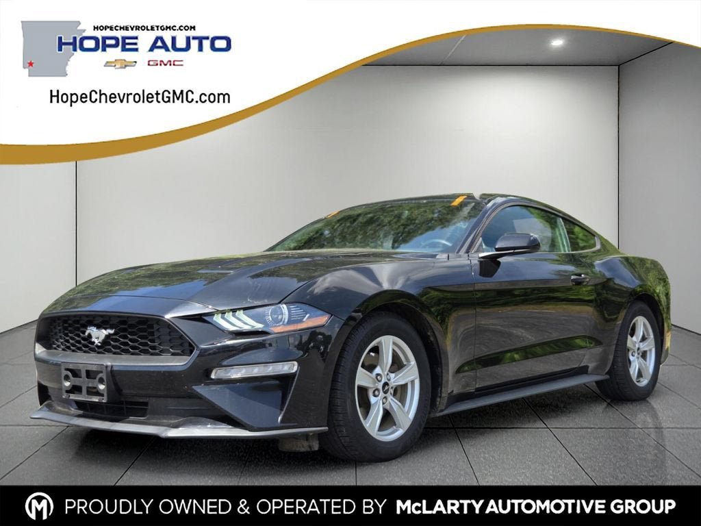 Used 2022 Ford Mustang Coupe RWD image 1