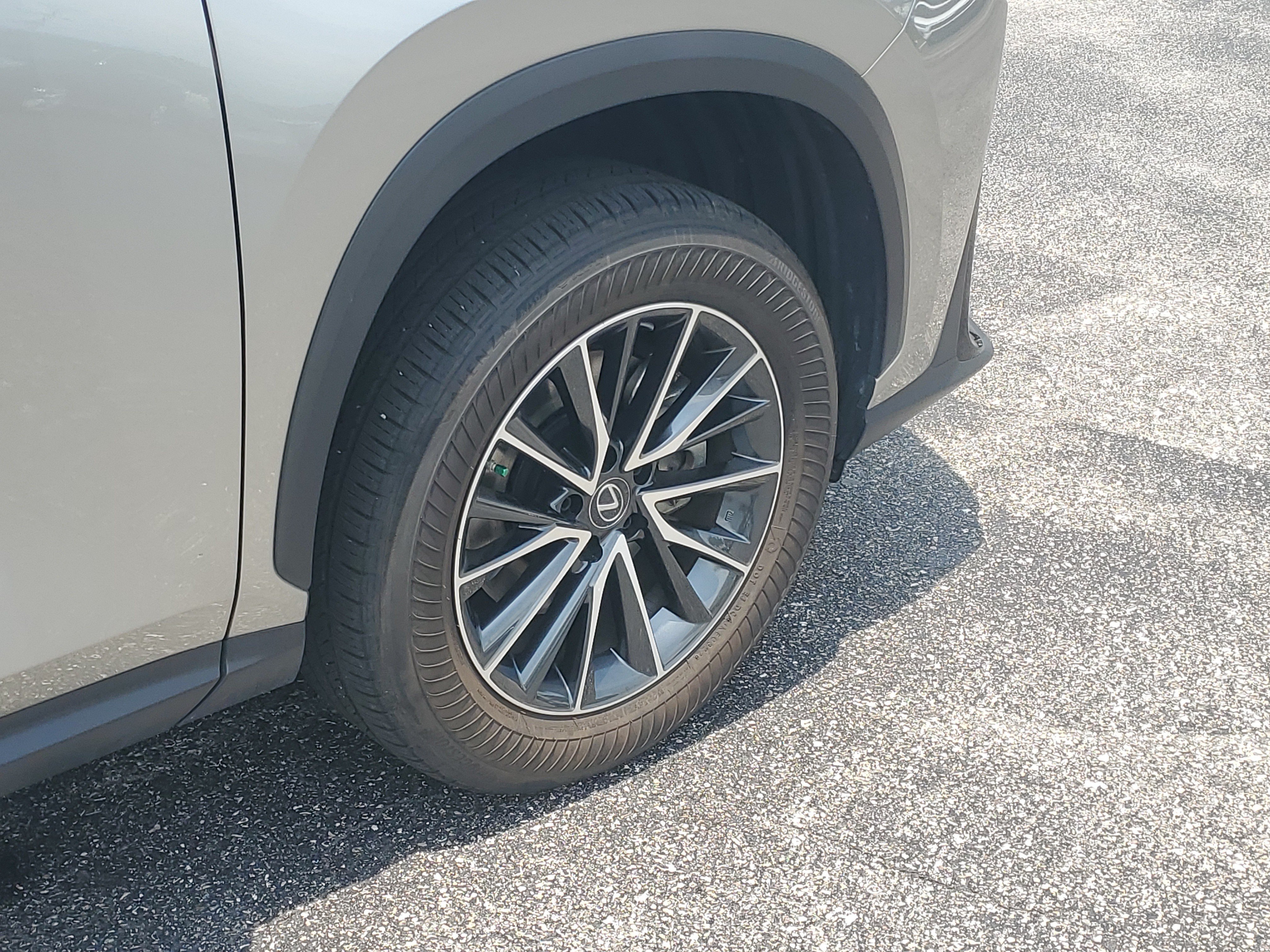 Used 2022 Lexus NX 250 FWD image 7