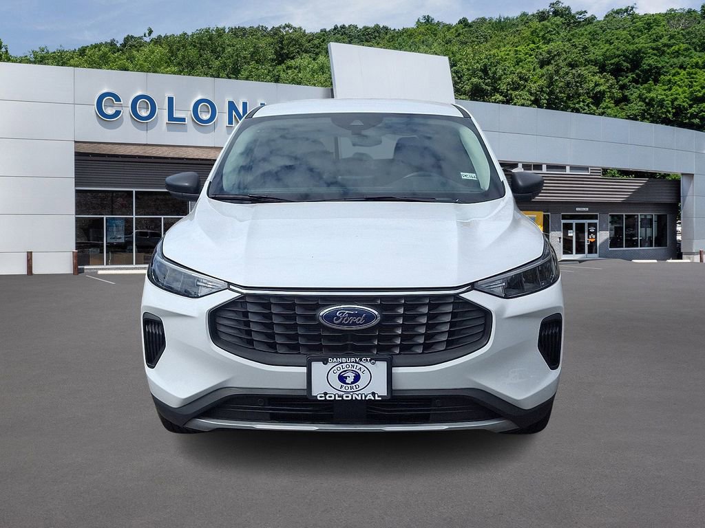 Certified 2023 Ford Escape Active AWD/4WD image 2