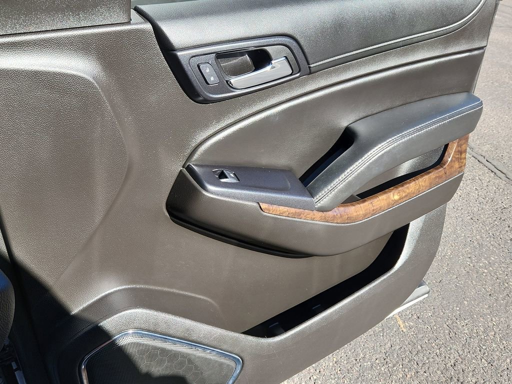 Used 2017 Chevrolet Tahoe LT w/ Luxury Package image 17