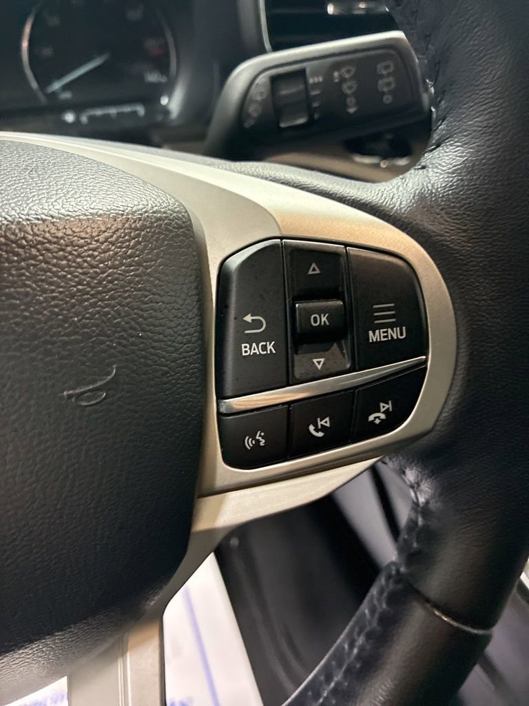 Used 2023 Ford Explorer XLT w/ Equipment Group 202A image 16