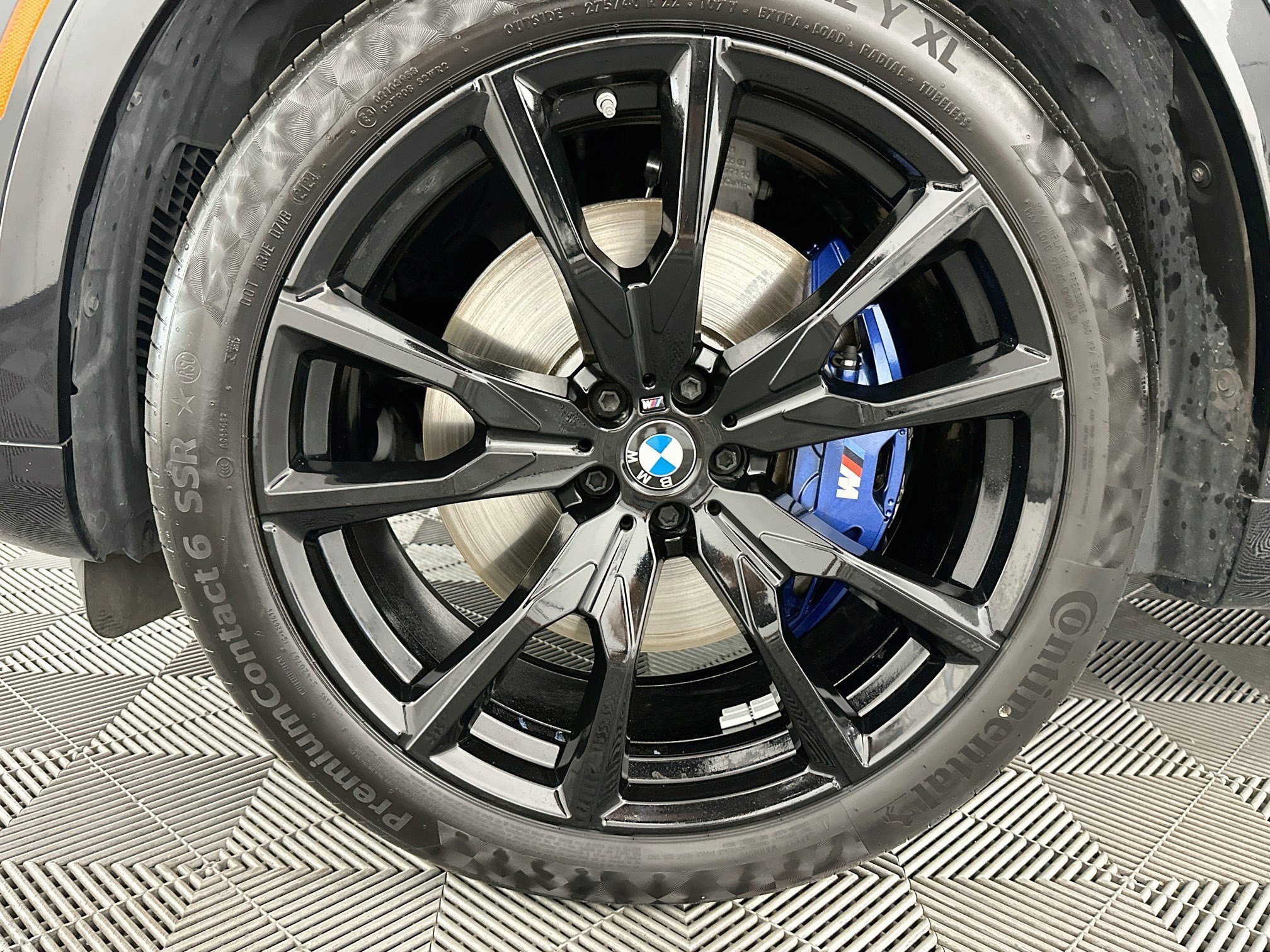 Used 2023 BMW X7 xDrive40i w/ Executive Package AWD/4WD image 38