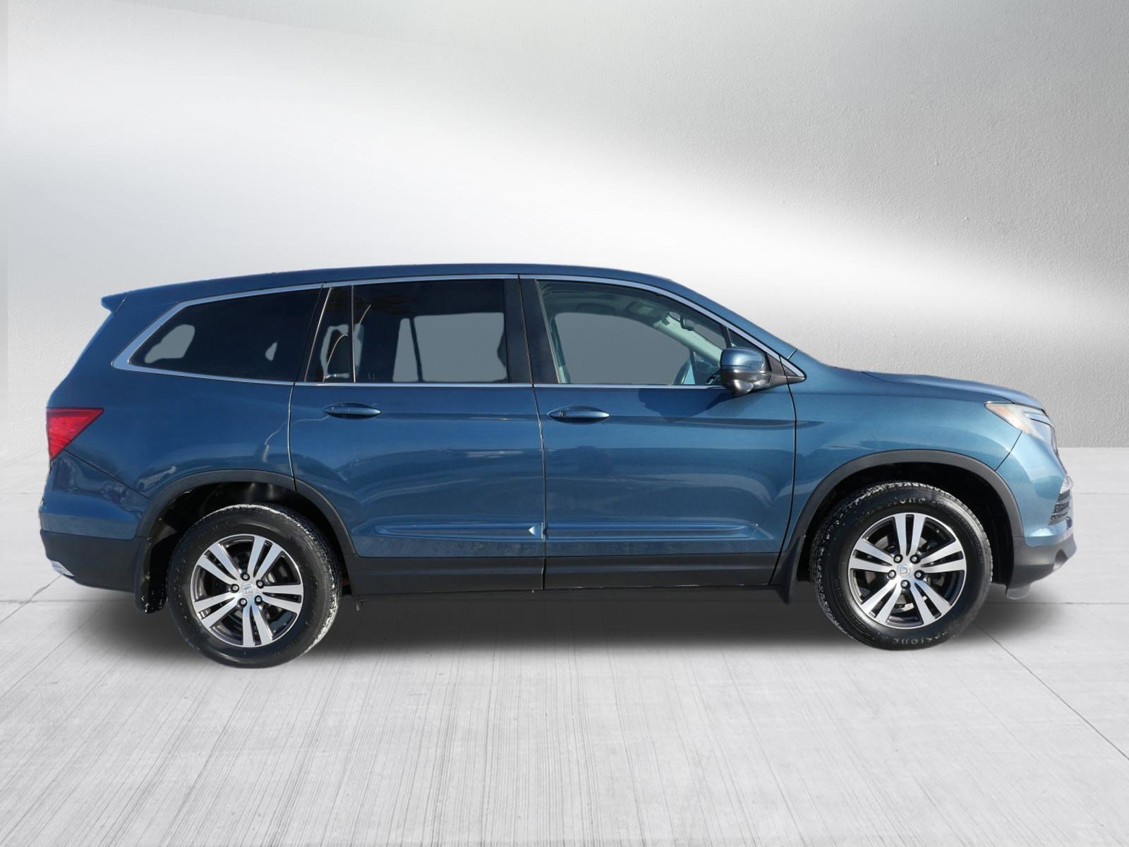 Used 2017 Honda Pilot EX-L image 8