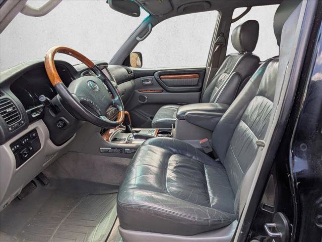Used 2004 Lexus LX 470 4WD image 9