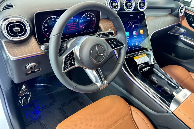 Used 2026 Mercedes-Benz GLC 300 4MATIC image 9