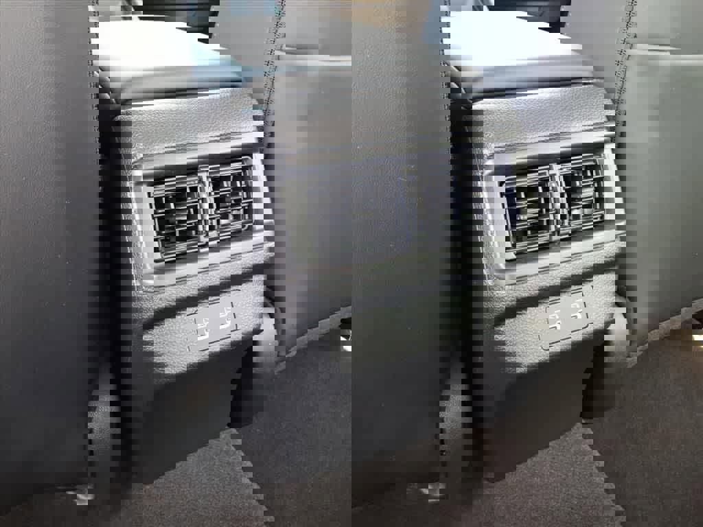 Certified 2024 Honda Accord EX-L image 11