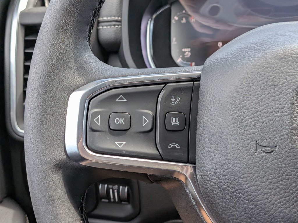 New 2026 RAM 2500 Laramie w/ Night Edition AWD/4WD image 22