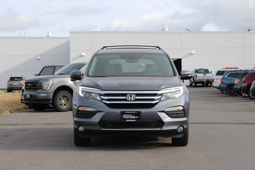 Used 2017 Honda Pilot Touring image 8