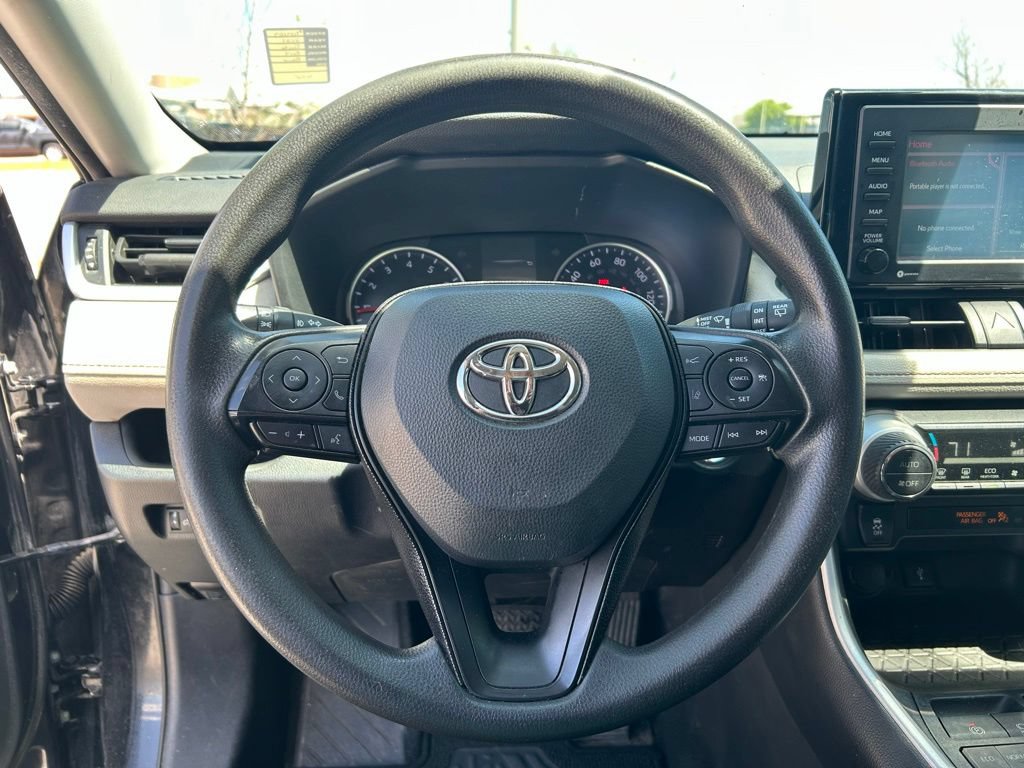 Used 2021 Toyota RAV4 XLE w/ Carpet Mat Package (TMS) AWD/4WD image 19