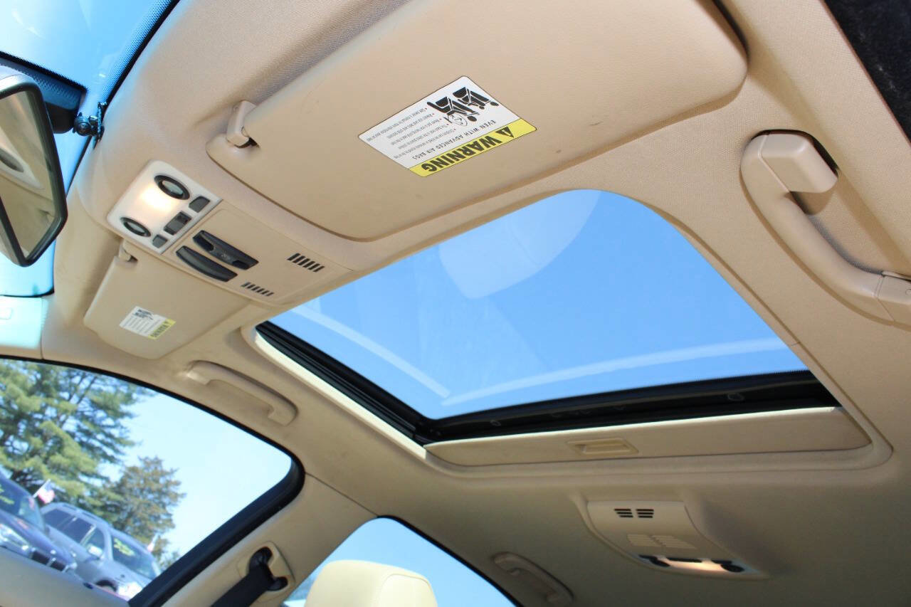 Used 2006 BMW 325xi Sedan image 17