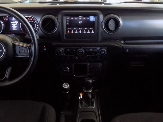 Certified 2023 Jeep Gladiator Sport AWD/4WD image 15