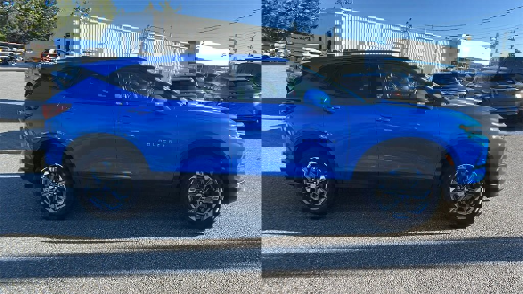 New 2025 Chevrolet Blazer LT w/ Driver Confidence Package image 4