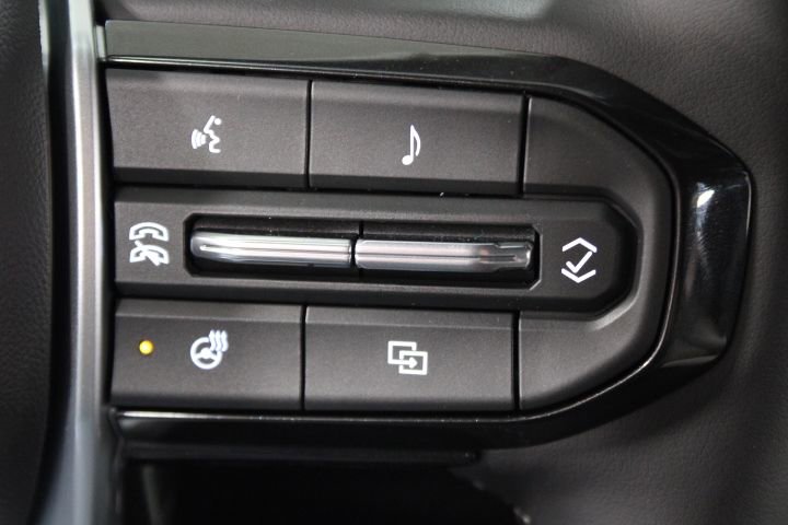 New 2026 Chevrolet Colorado ZR2 w/ Midnight Edition image 36