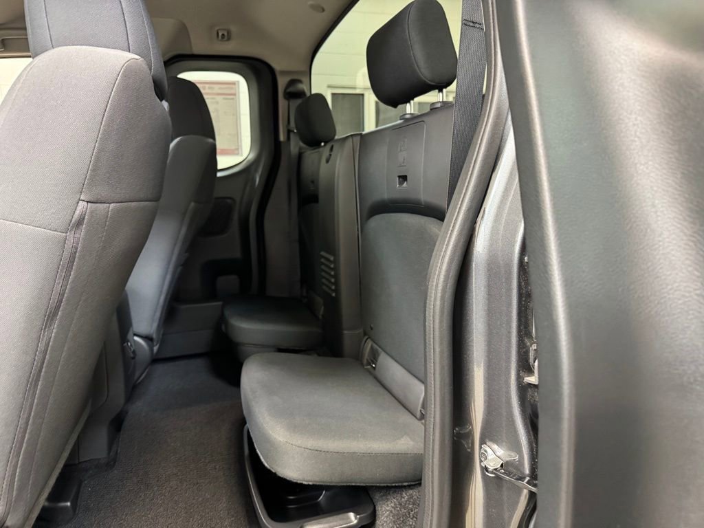 Used 2024 Nissan Frontier S w/ Technology Package image 16