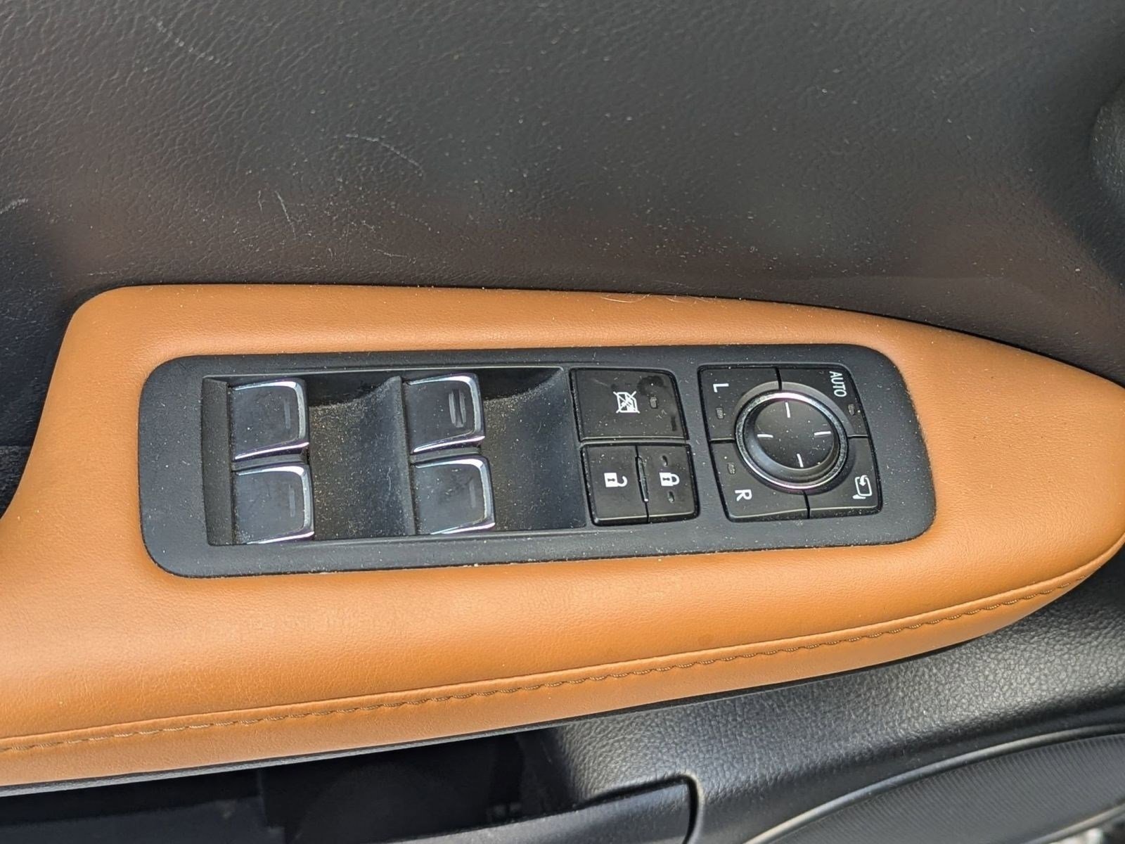 Certified 2022 Lexus RX 350L Premium image 23