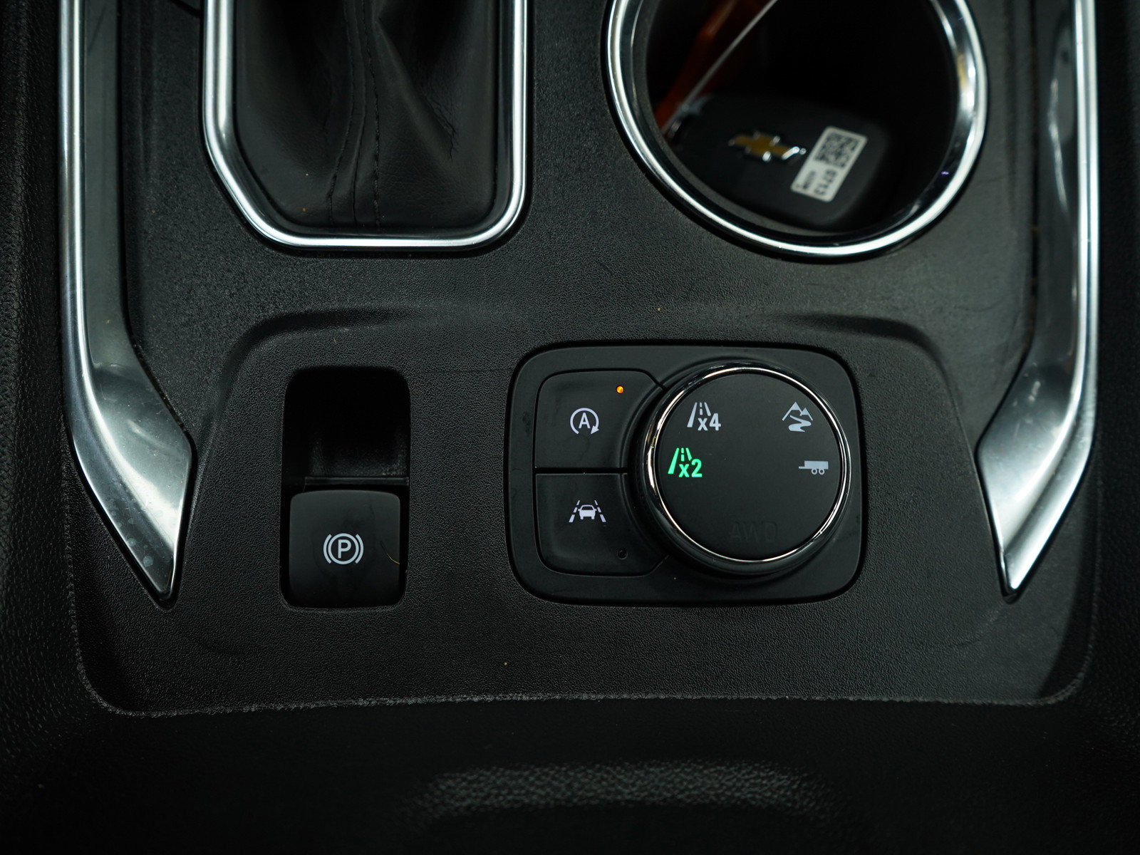 Used 2023 Chevrolet Traverse High Country AWD/4WD image 26