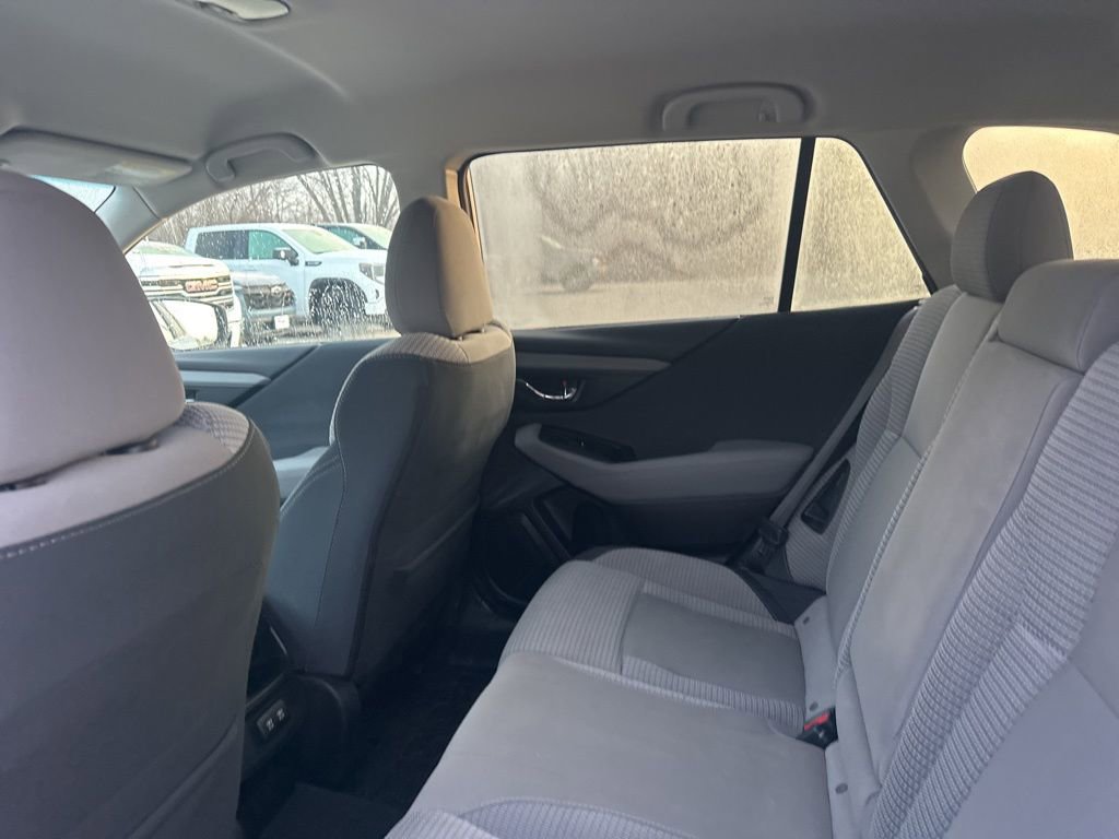 Used 2021 Subaru Outback Premium image 10