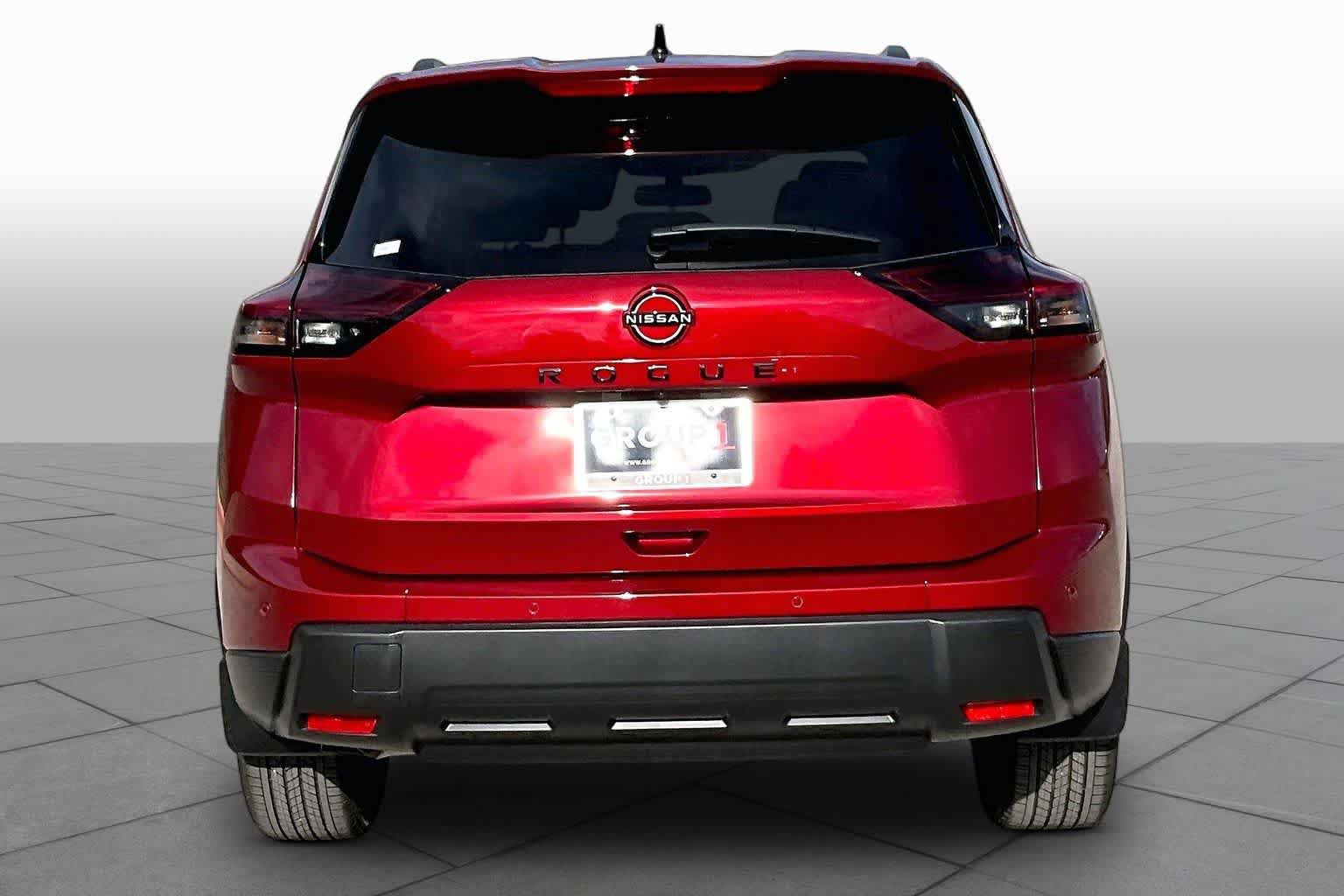 New 2027 Nissan Rogue Dark Armor FWD image 4