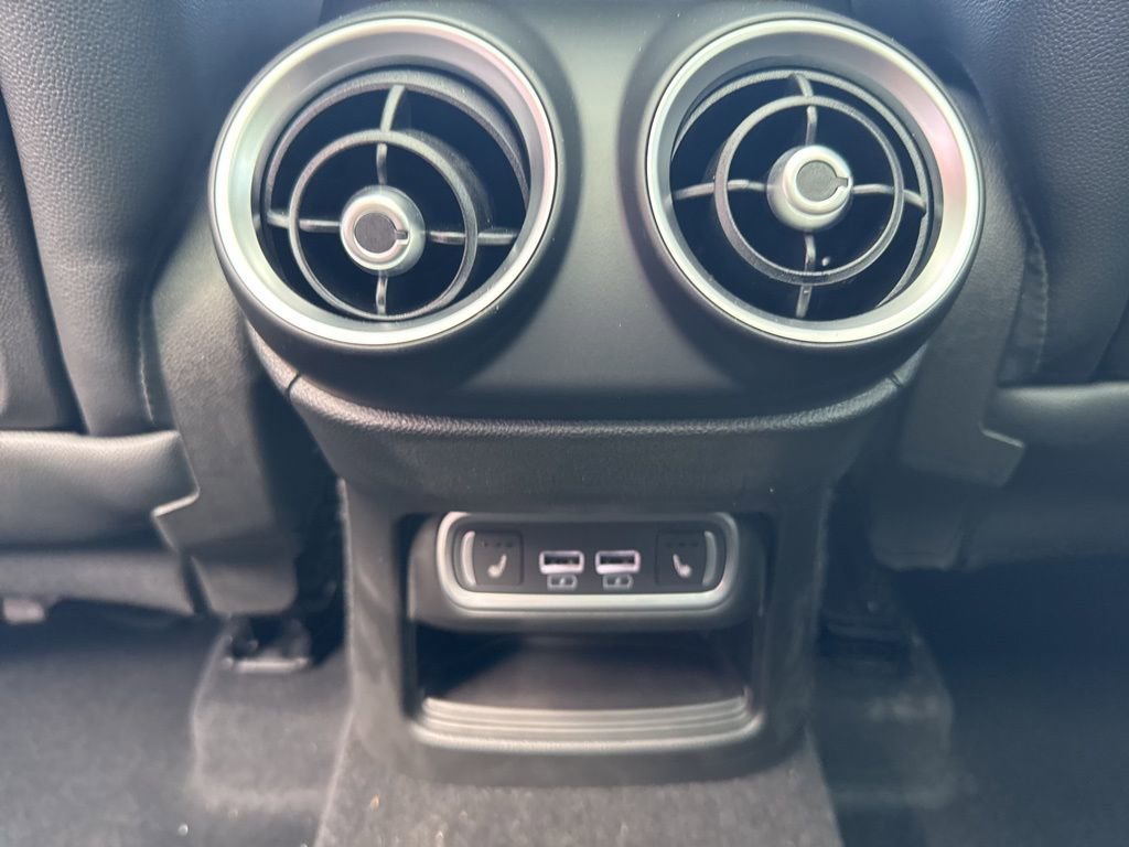 New 2025 Alfa Romeo Stelvio Sprint image 23