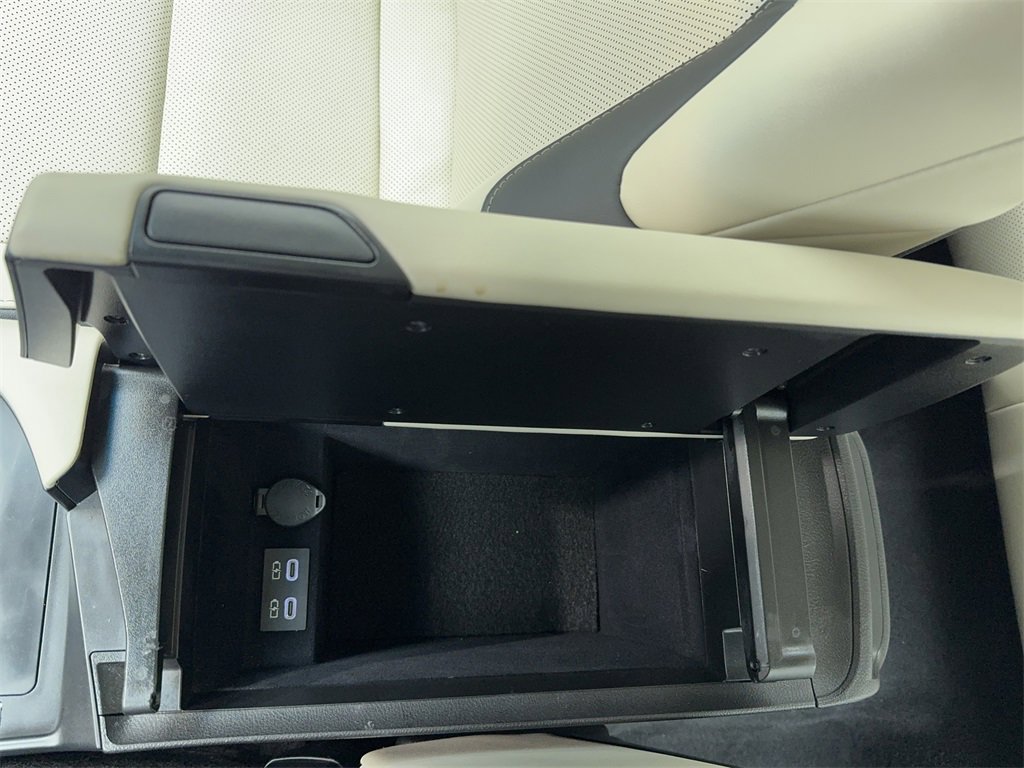 Used 2024 Lexus ES 350 w/ Premium Package image 28