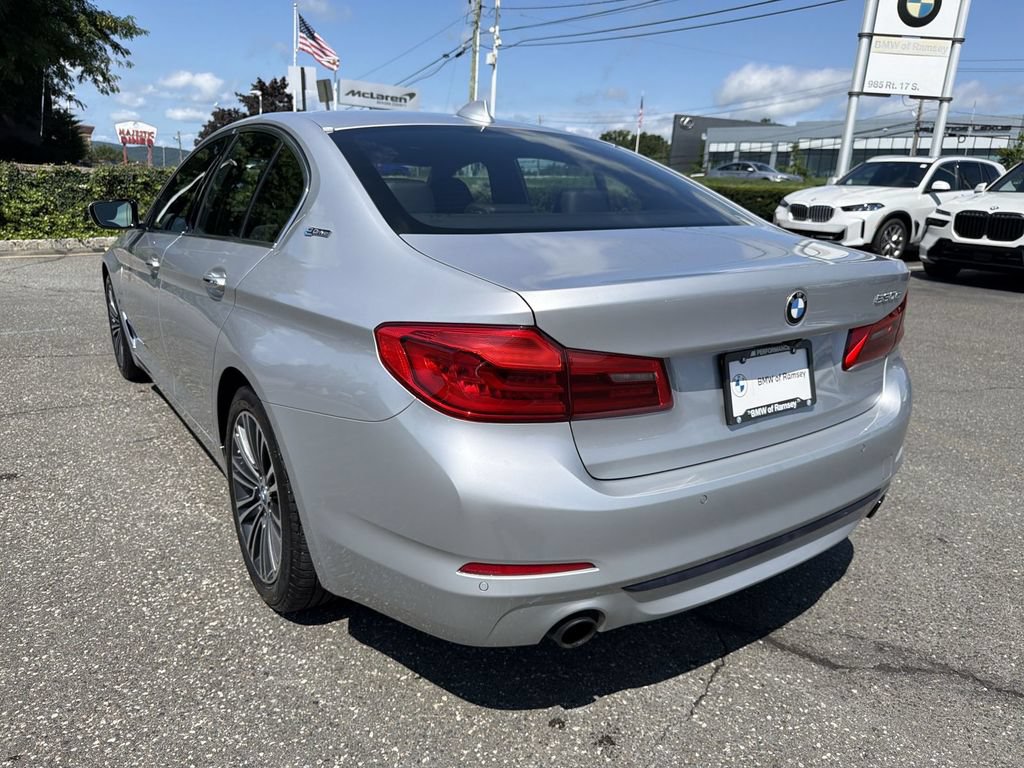 Used 2018 BMW 530e xDrive AWD/4WD image 12