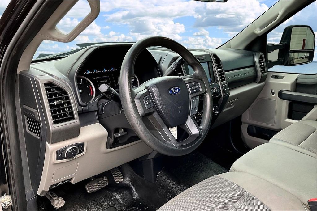 Used 2021 Ford F350 XL w/ Power Equipment Group image 19