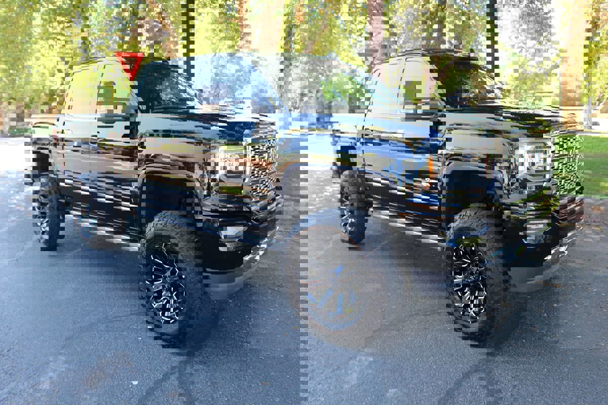 Used 2018 GMC Sierra 1500 Denali w/ Denali Ultimate Package image 36