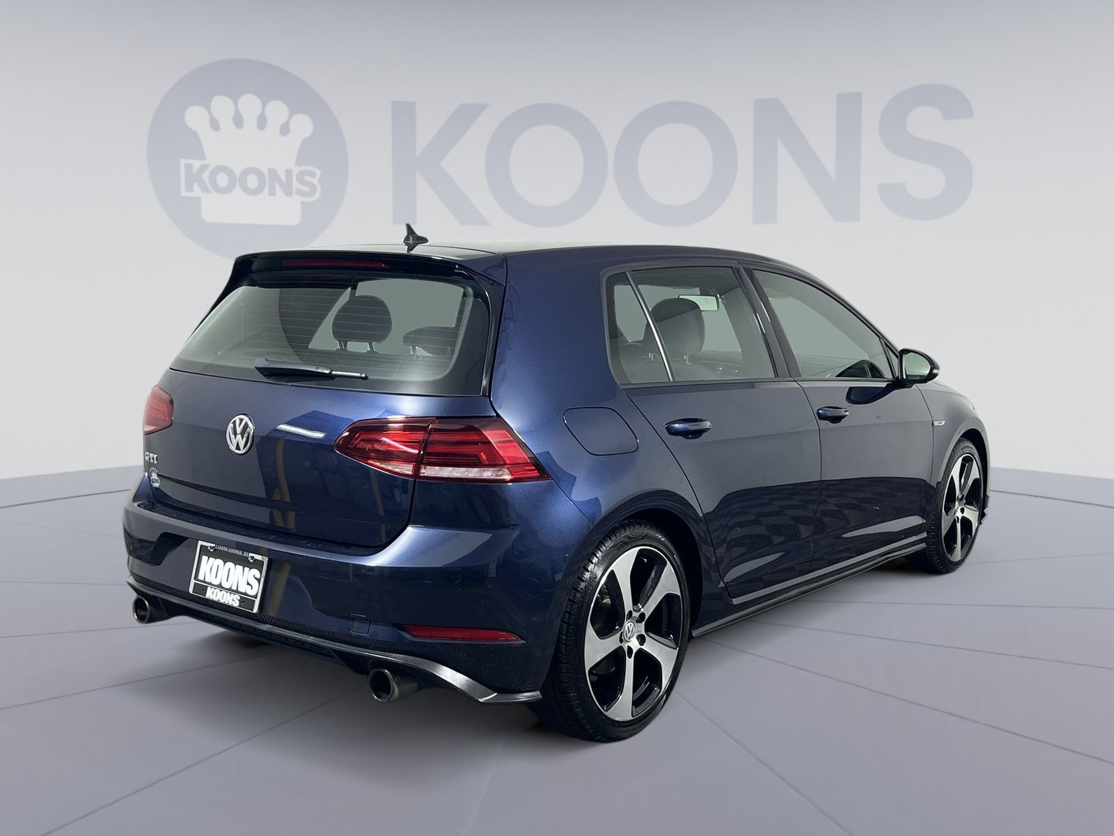 Used 2018 Volkswagen GTI S FWD image 11