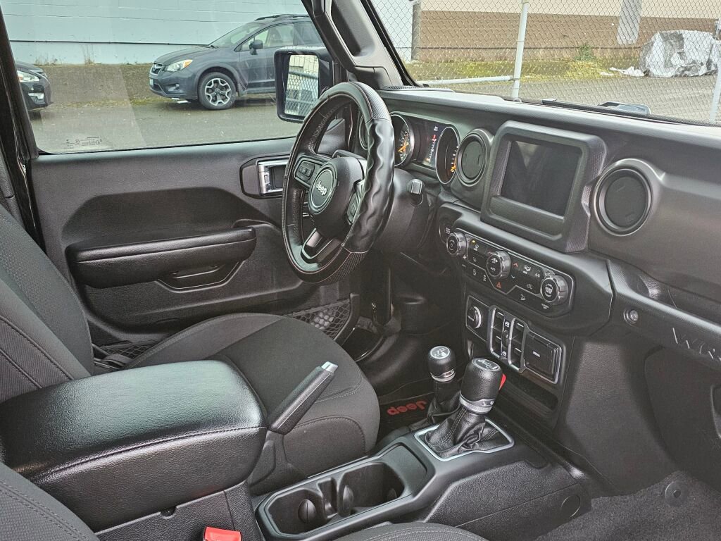 Used 2018 Jeep Wrangler Unlimited Sport S image 11