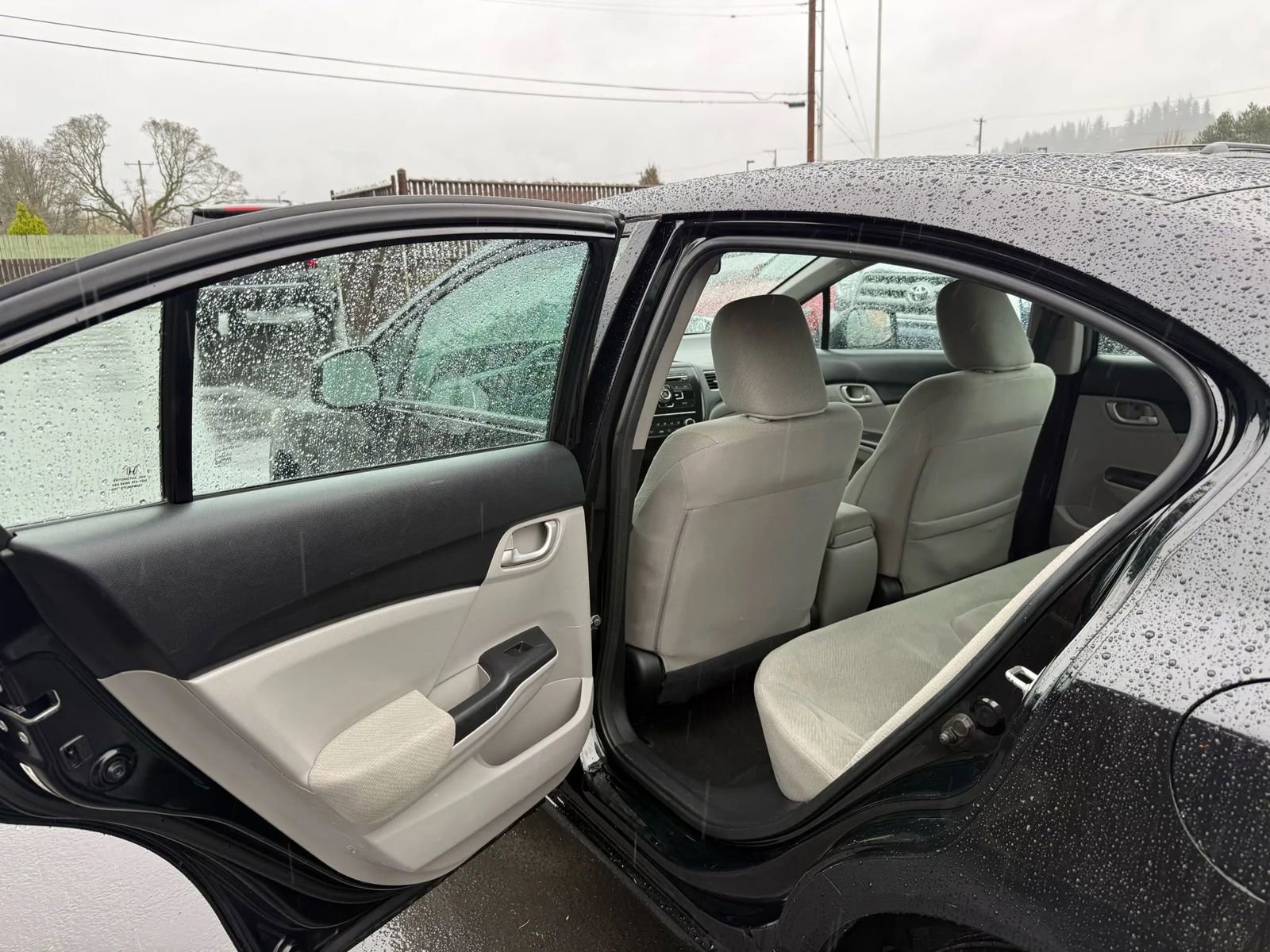Used 2013 Honda Civic LX image 10