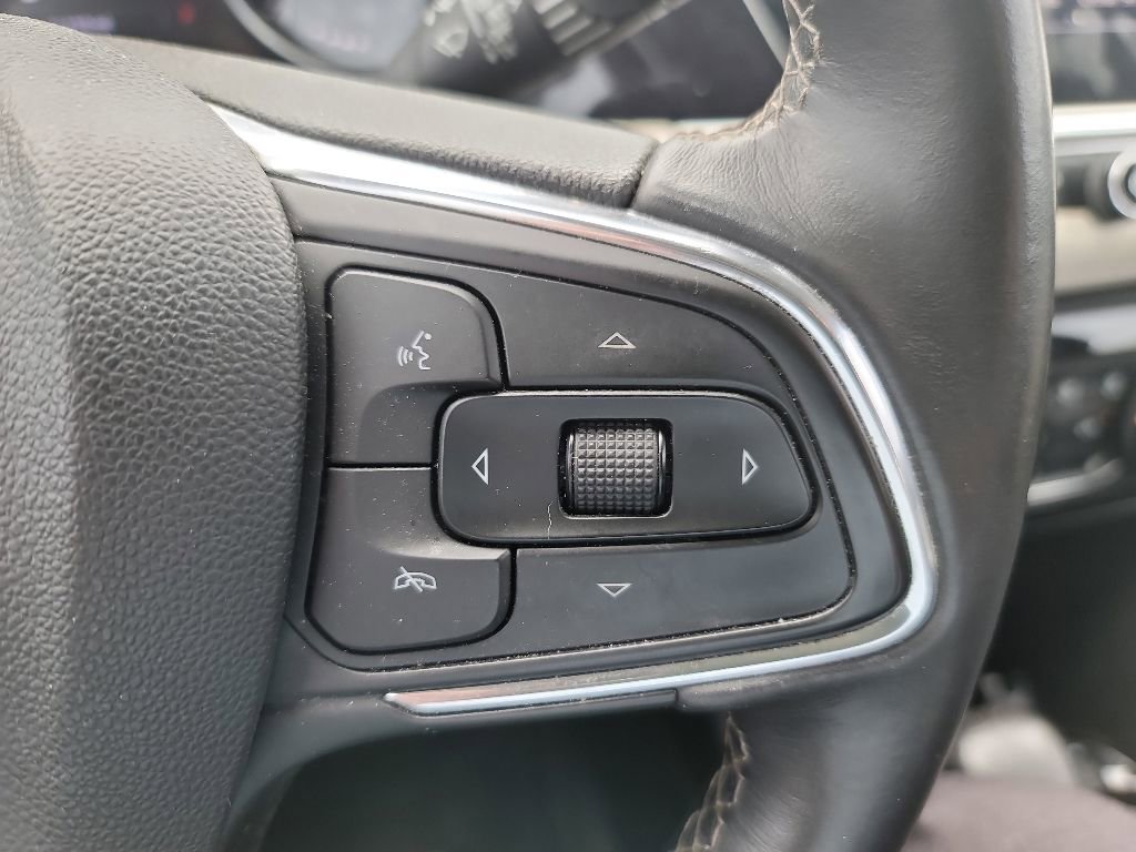 Used 2020 Buick Encore GX Preferred w/ Cold Weather Comfort Package FWD image 18