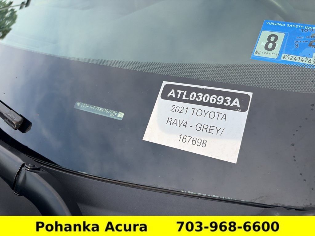 Used 2021 Toyota RAV4 XLE AWD/4WD image 30