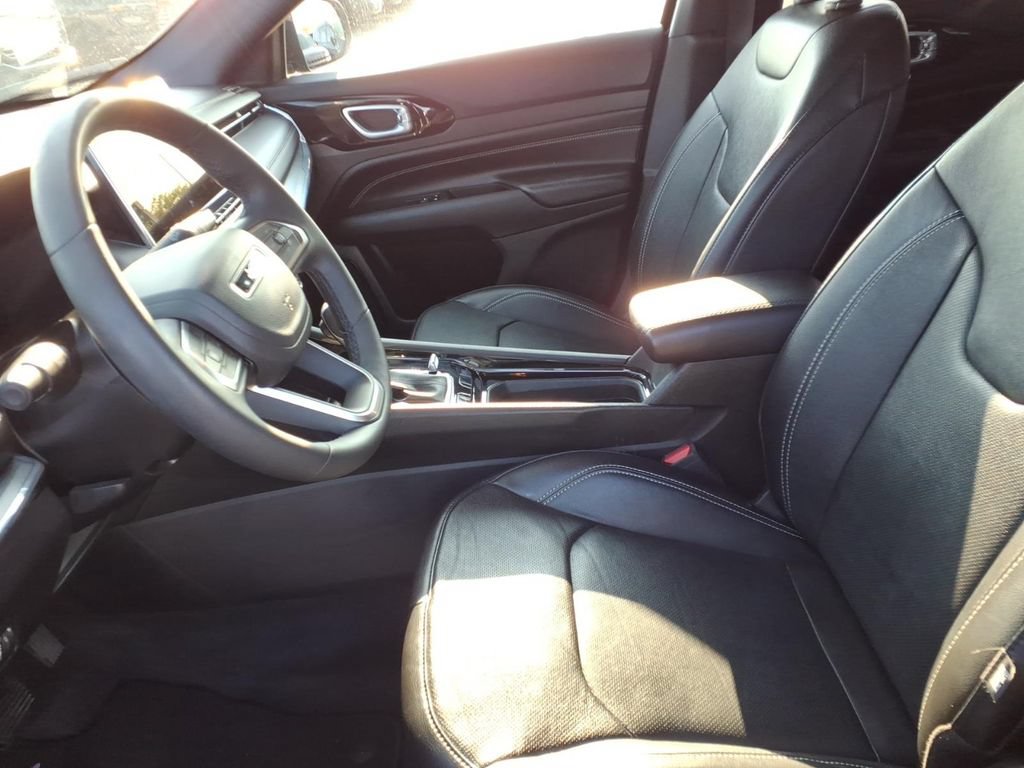 Certified 2023 Jeep Compass High Altitude AWD/4WD image 8