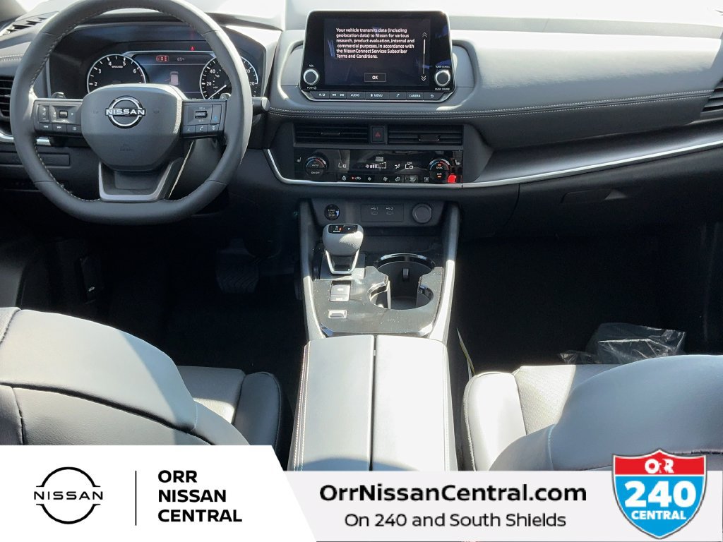 New 2027 Nissan Rogue Dark Armor FWD image 15