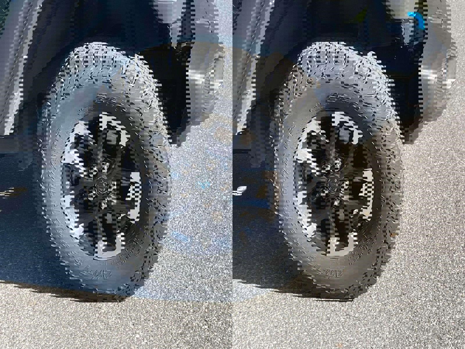 Used 2024 Jeep Wrangler Unlimited Rubicon 4xe image 10