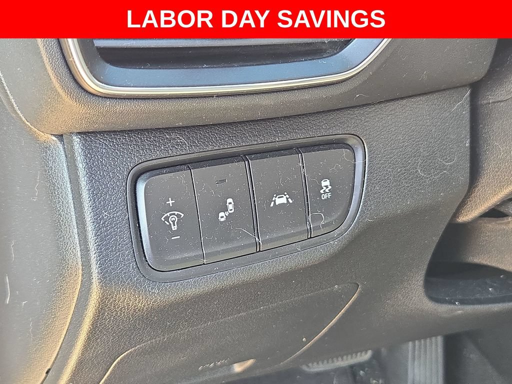 Used 2019 Hyundai Santa Fe SEL FWD image 14