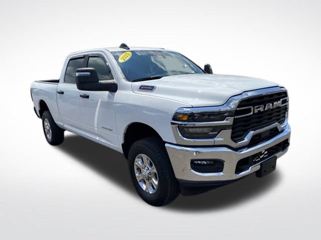 Used 2025 RAM 2500 Big Horn AWD/4WD image 7