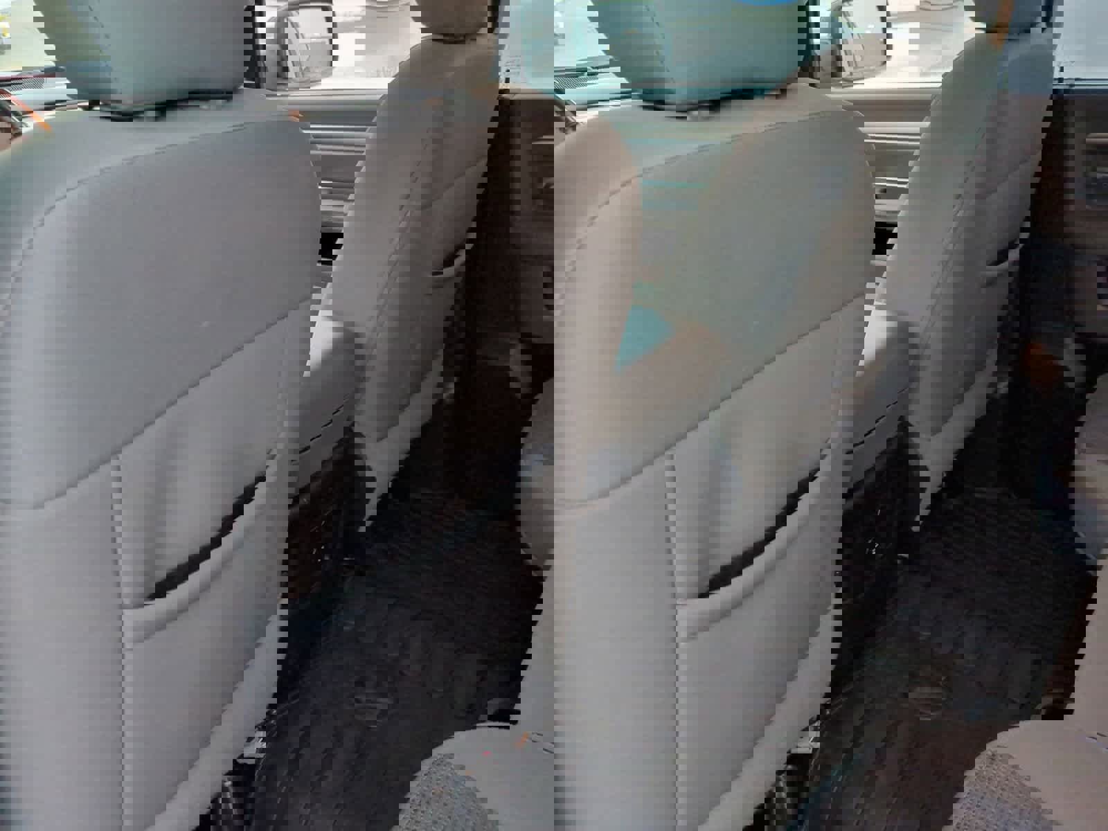 Used 2015 RAM 1500 Outdoorsman image 18