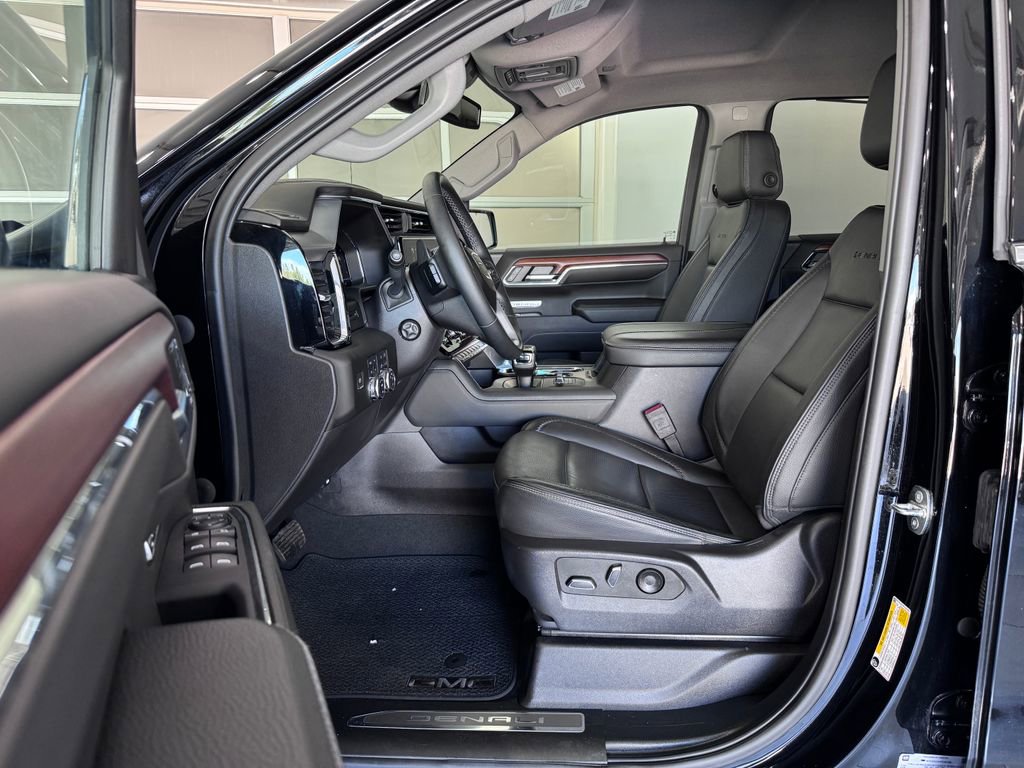 Used 2023 GMC Sierra 1500 Denali AWD/4WD image 10